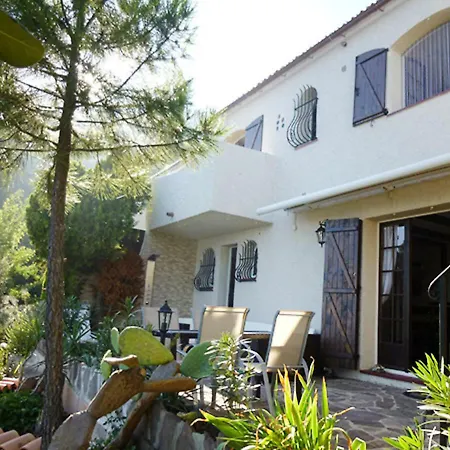 Le Trayas Villa